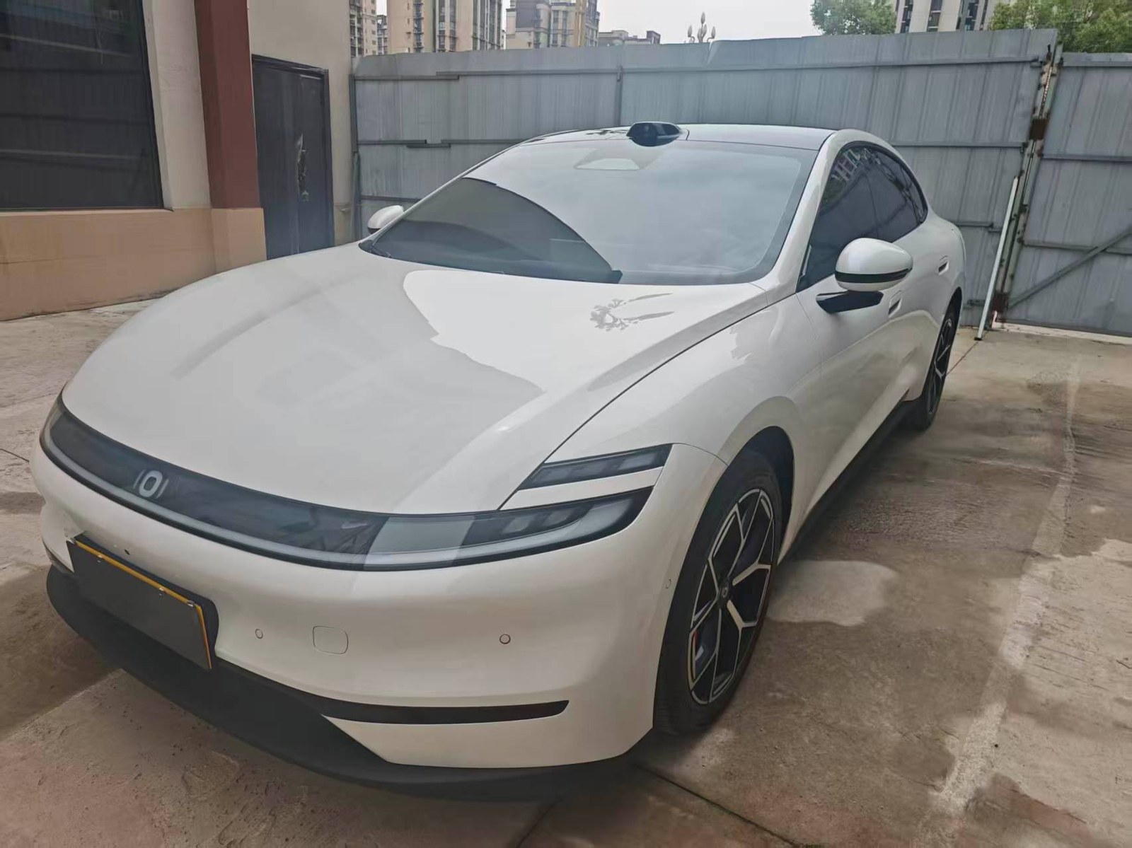 Changan A06 510 Max 2025, наш лот, вид спереди 3/4