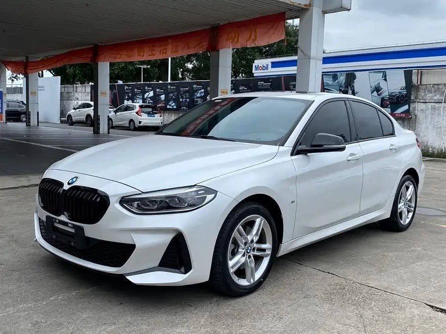 BMW 1-series 2023, лот из Китая (1/6)