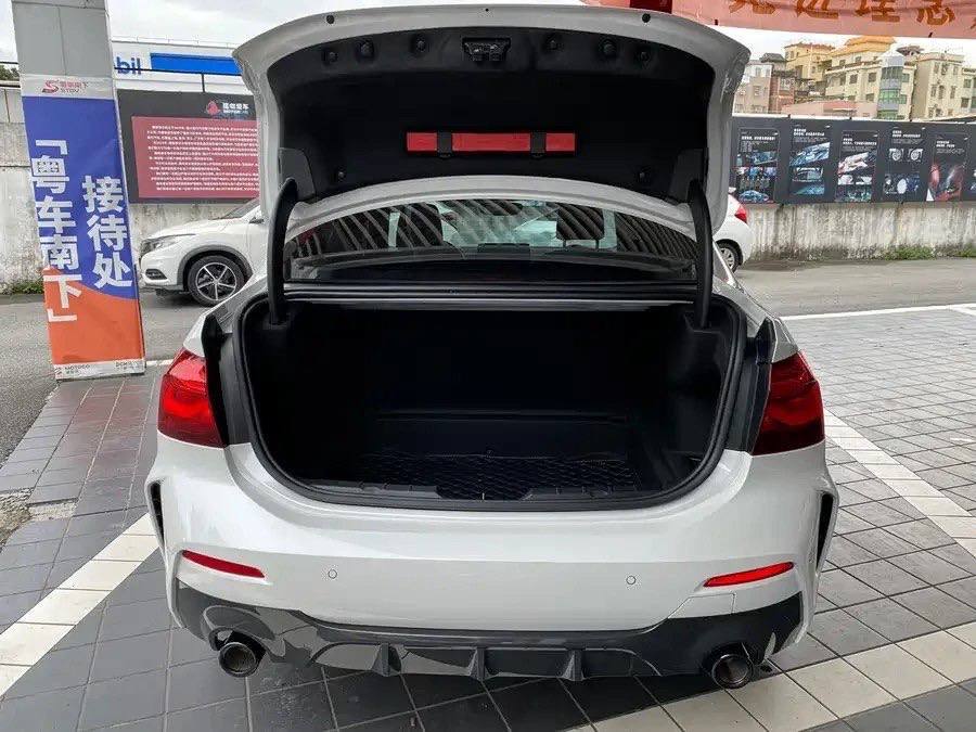 BMW 1-series 2023, лот из Китая (6/6)