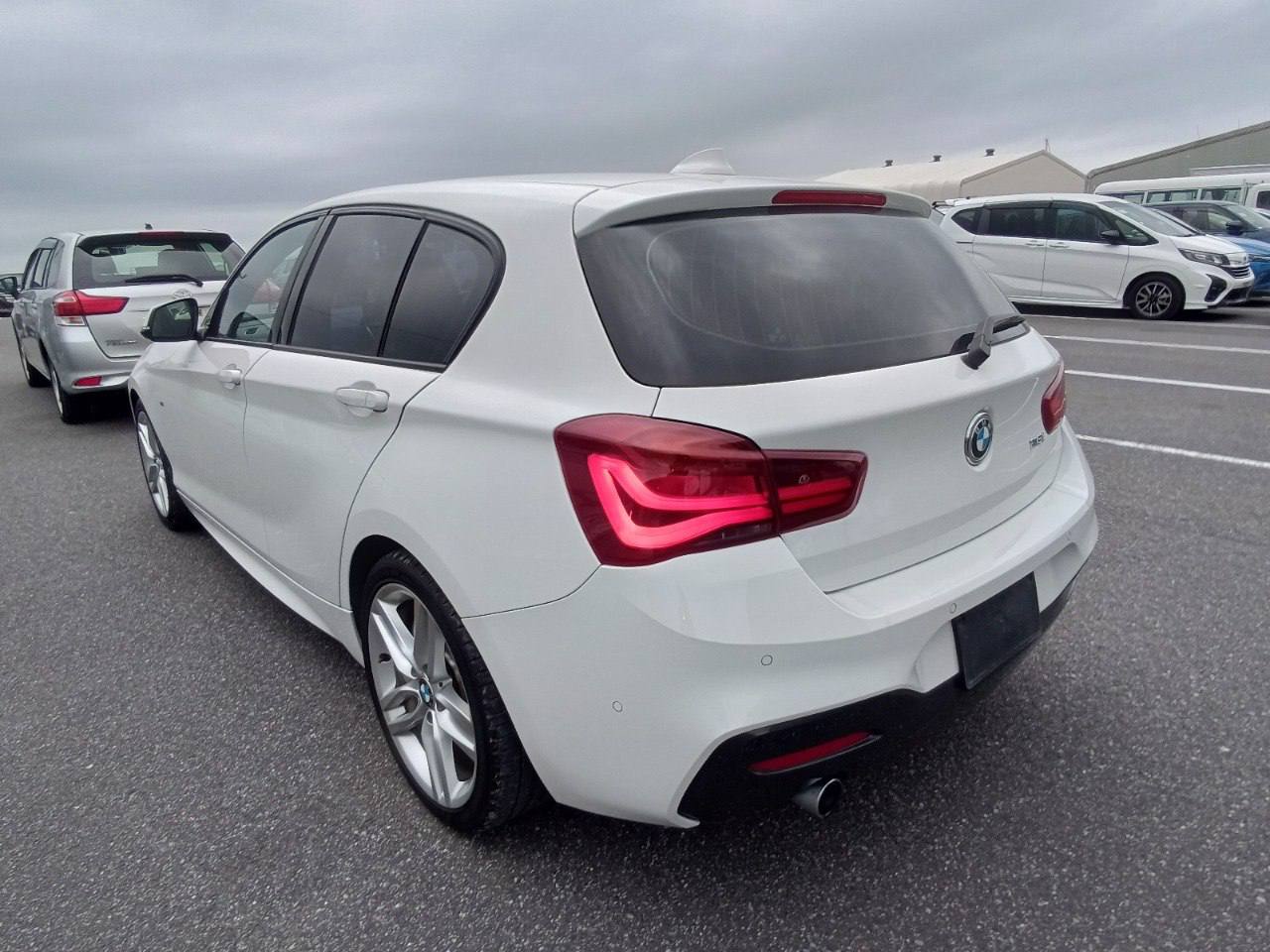 BMW 118i M Sports 2015, лот из Японии (3/6)