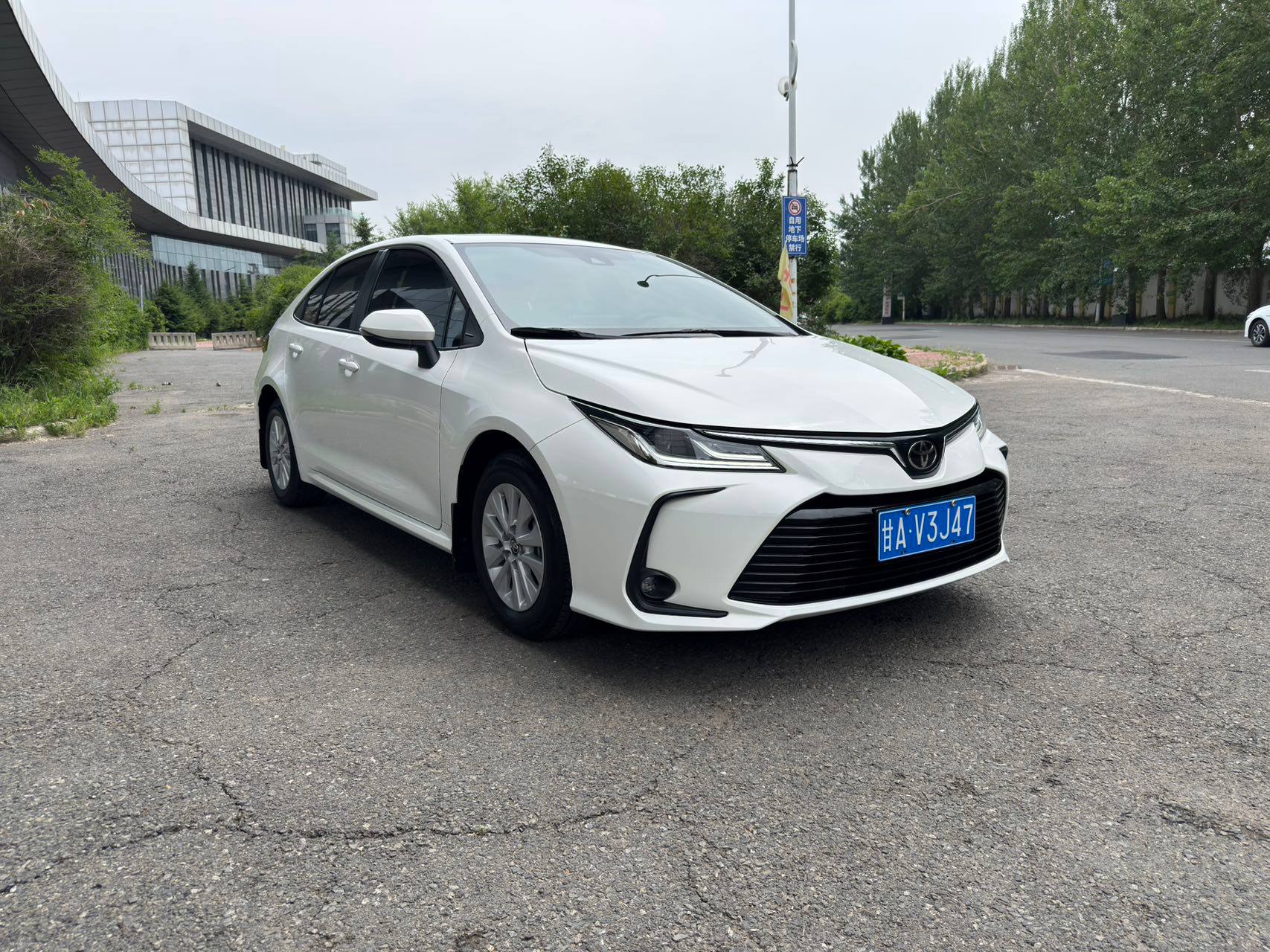 Toyota Corolla 1.5 TNGA Elite 2022 из Китая, наш лот (1/5)