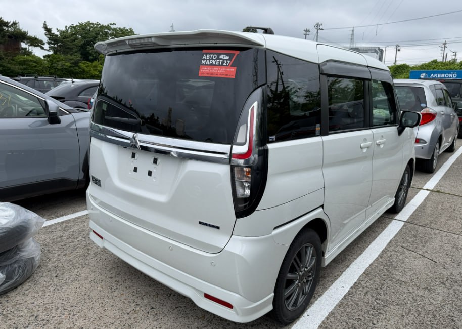 Mitsubishi Delica D:2 Custom Hybrid из Японии, 2019, 4WD, наш лот (2/6)