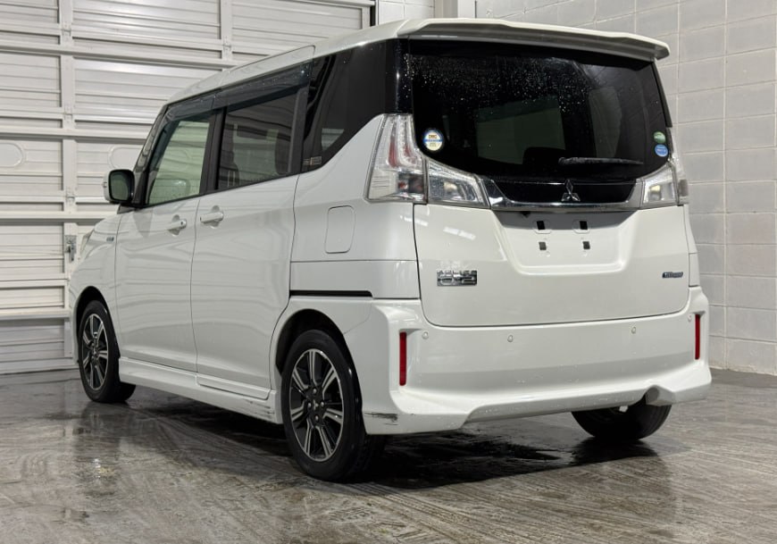 Mitsubishi Delica D:2 Hybrid из Японии, 2021, 4WD, наш лот (3/6)