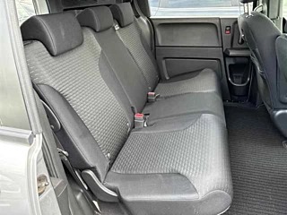 Honda Freed Spike 4WD 2014, лот, задний диван