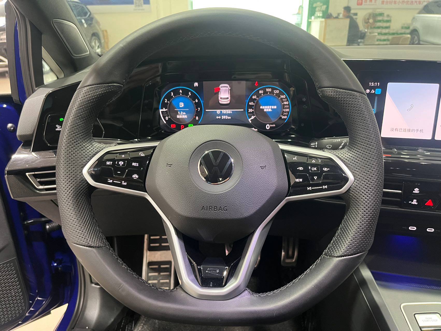 Volkswagen Golf 8 R-Line из Китая, 2022, второй лот (8/12)
