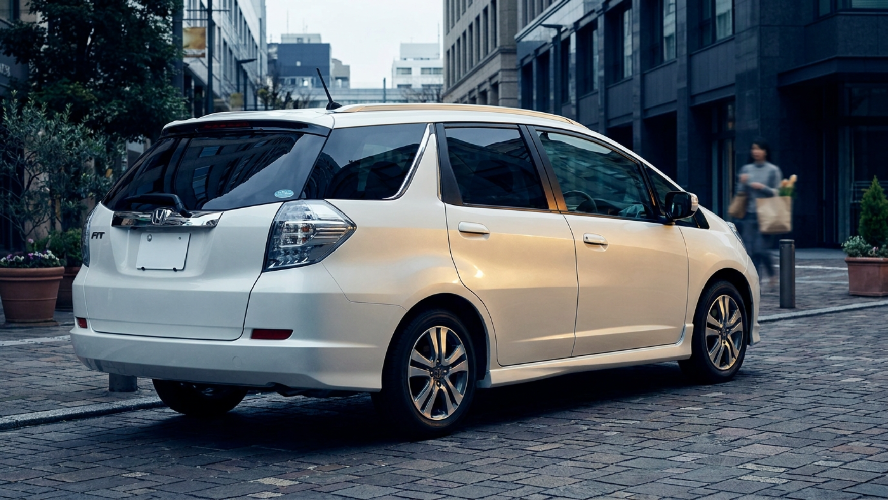 Honda Fit Shuttle — удлинённый универсал с большим багажником
