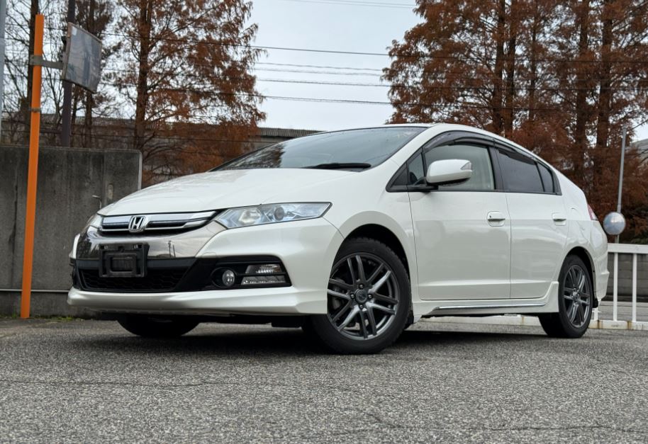 Honda Insight 2012 G, лот из Японии (4/5)