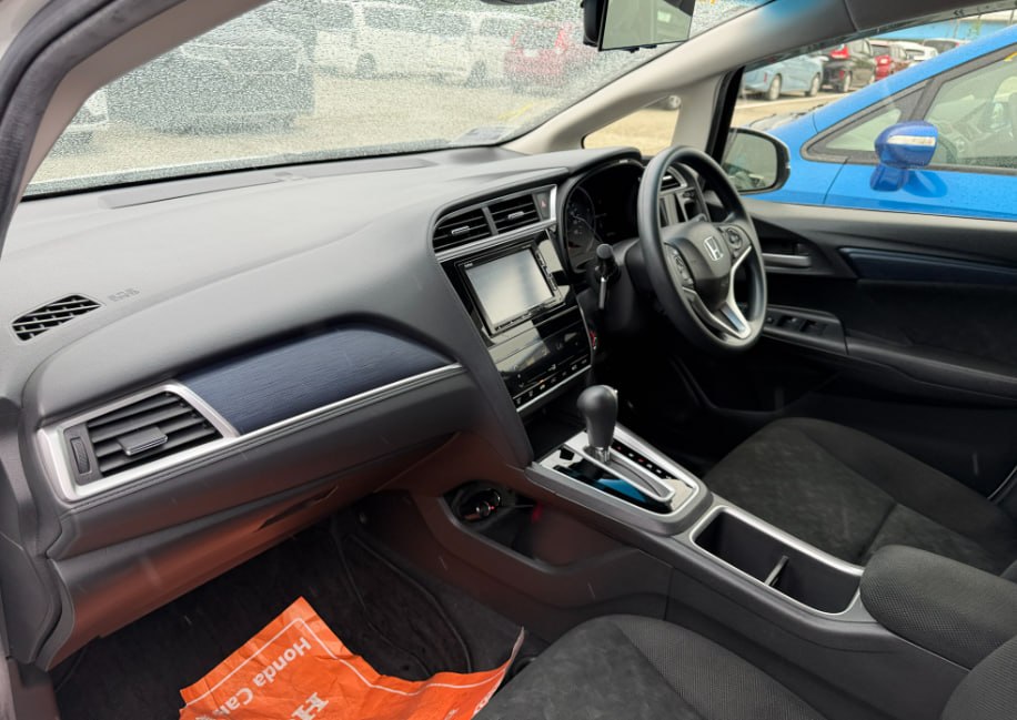 Honda Shuttle GK8 2018 негибрид, наш лот из Японии (5/6)