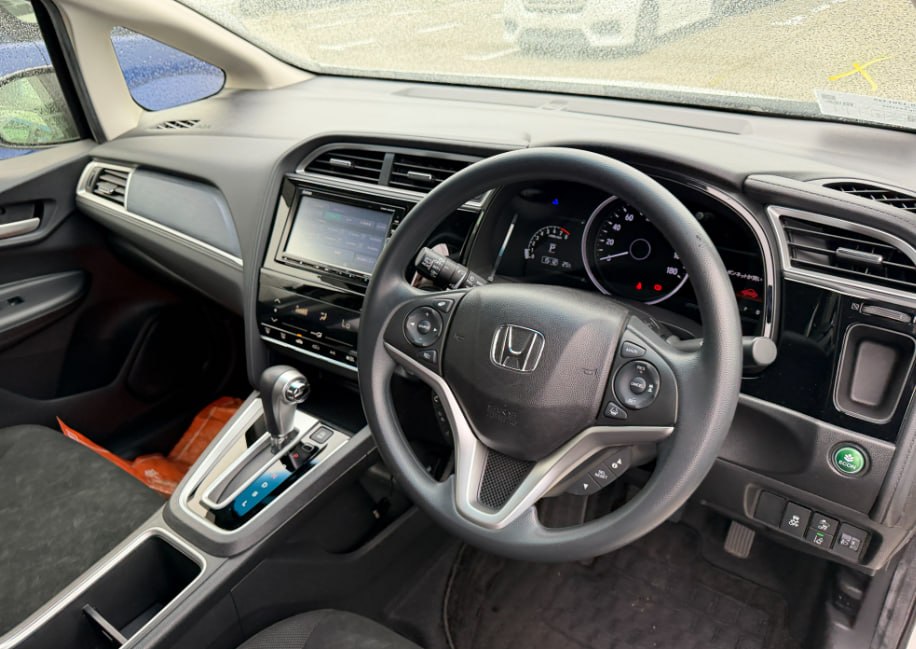Honda Shuttle GK8 2018 негибрид, наш лот из Японии (6/6)
