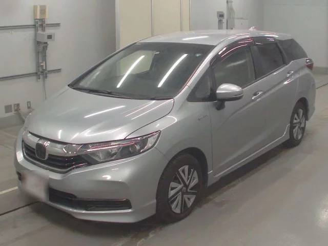 Honda Shuttle гибрид 2022, наш лот из Японии (2/6)