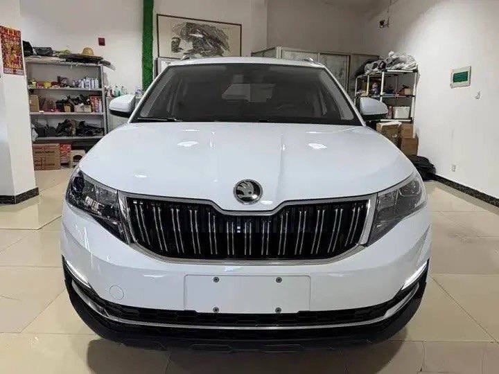 Skoda Kamiq 2023 из Китая, спереди
