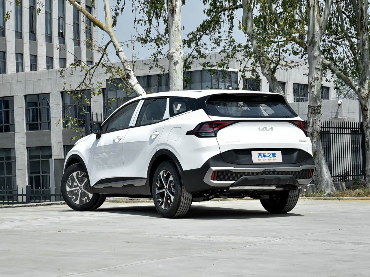 Новый Kia Sportage 1.5T из Китая, 2025, отчёт по лоту (6/6)