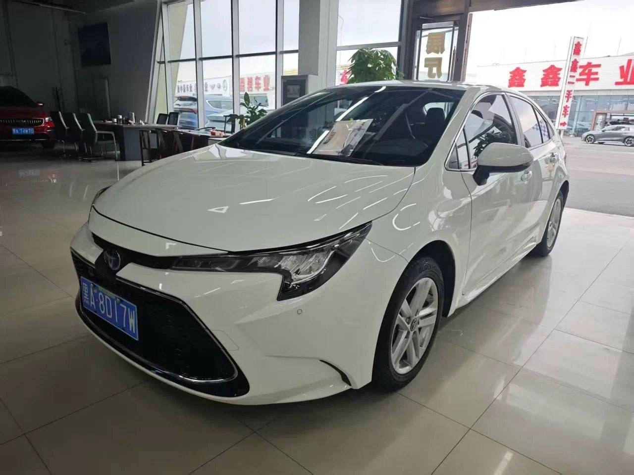 Toyota Levin Hybrid 2022, наш лот, спереди 3/4