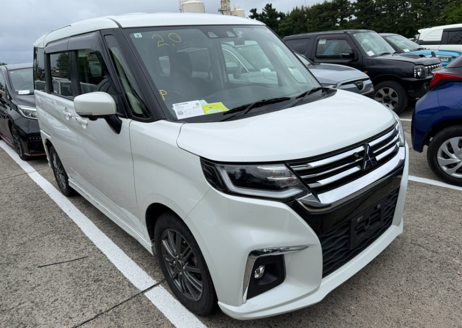 Реальный лот Mitsubishi Delica D:2 с аукциона