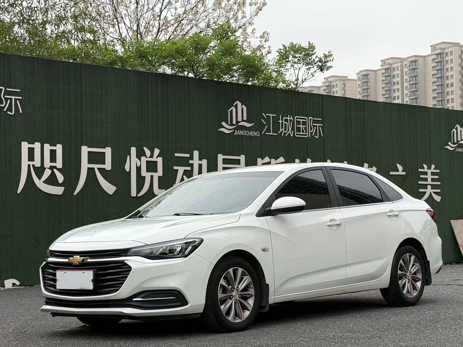 Chevrolet Monza 2021, наш лот, спереди 3/4