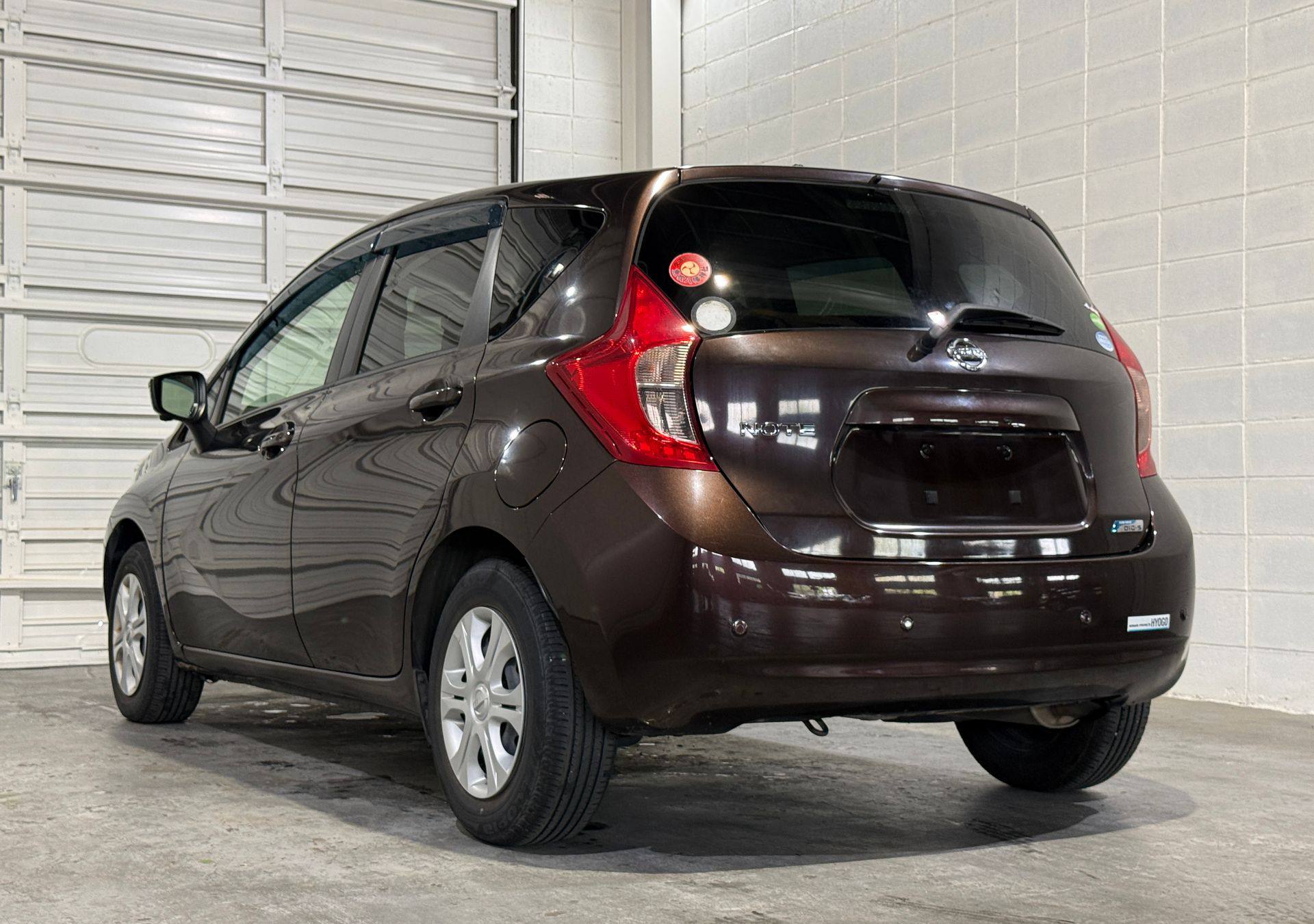 Nissan Note X DIG-S из Японии, 2015, наш лот (4/6)