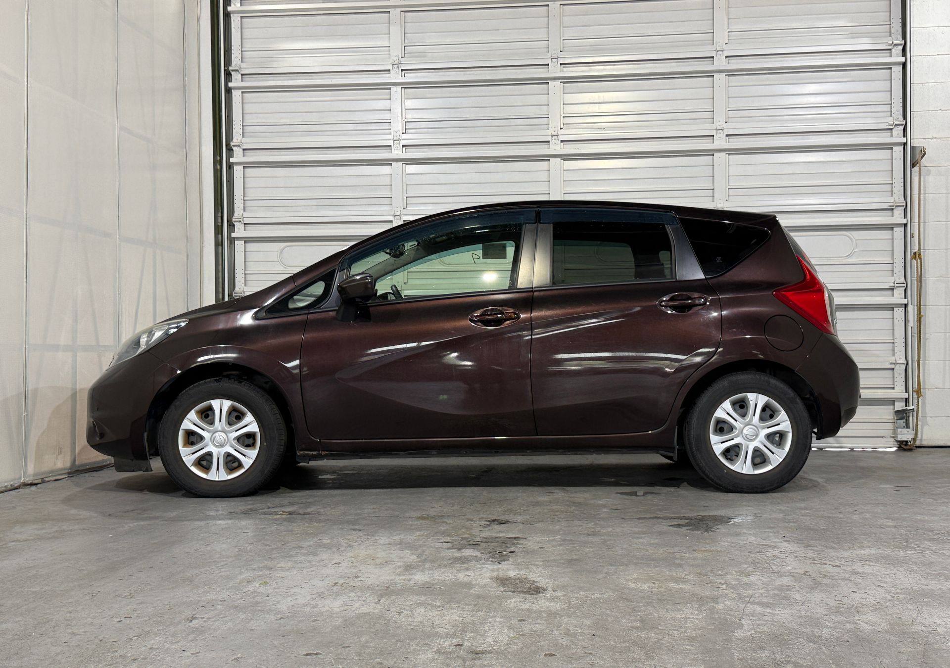Nissan Note X DIG-S из Японии, 2015, наш лот (5/6)