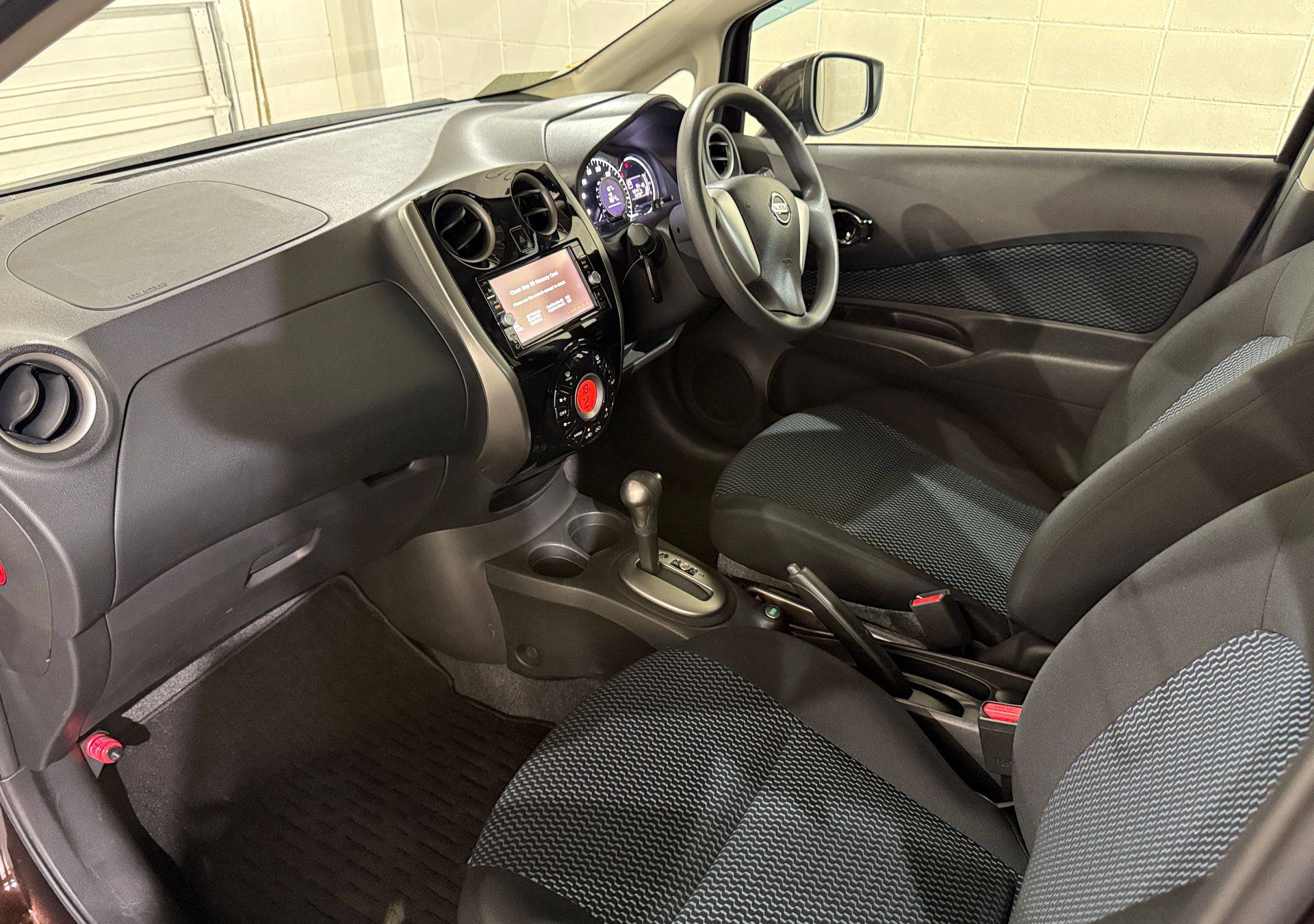 Nissan Note X DIG-S из Японии, 2015, наш лот (6/6)