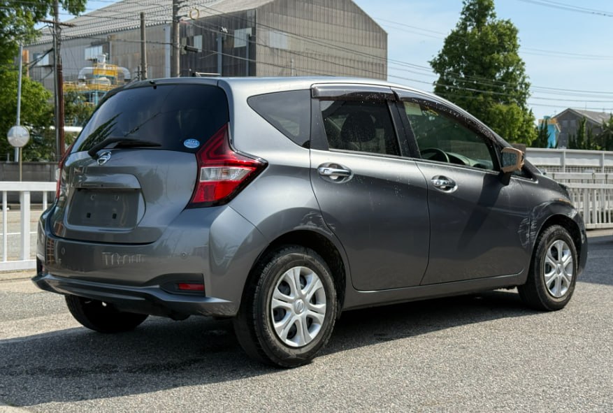 Nissan Note X FOUR 4WD из Японии, 2019, наш лот (2/6)
