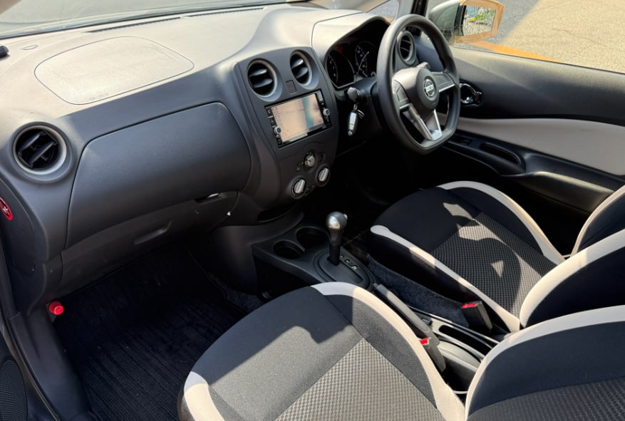 Nissan Note X FOUR 4WD из Японии, 2019, наш лот (5/6)