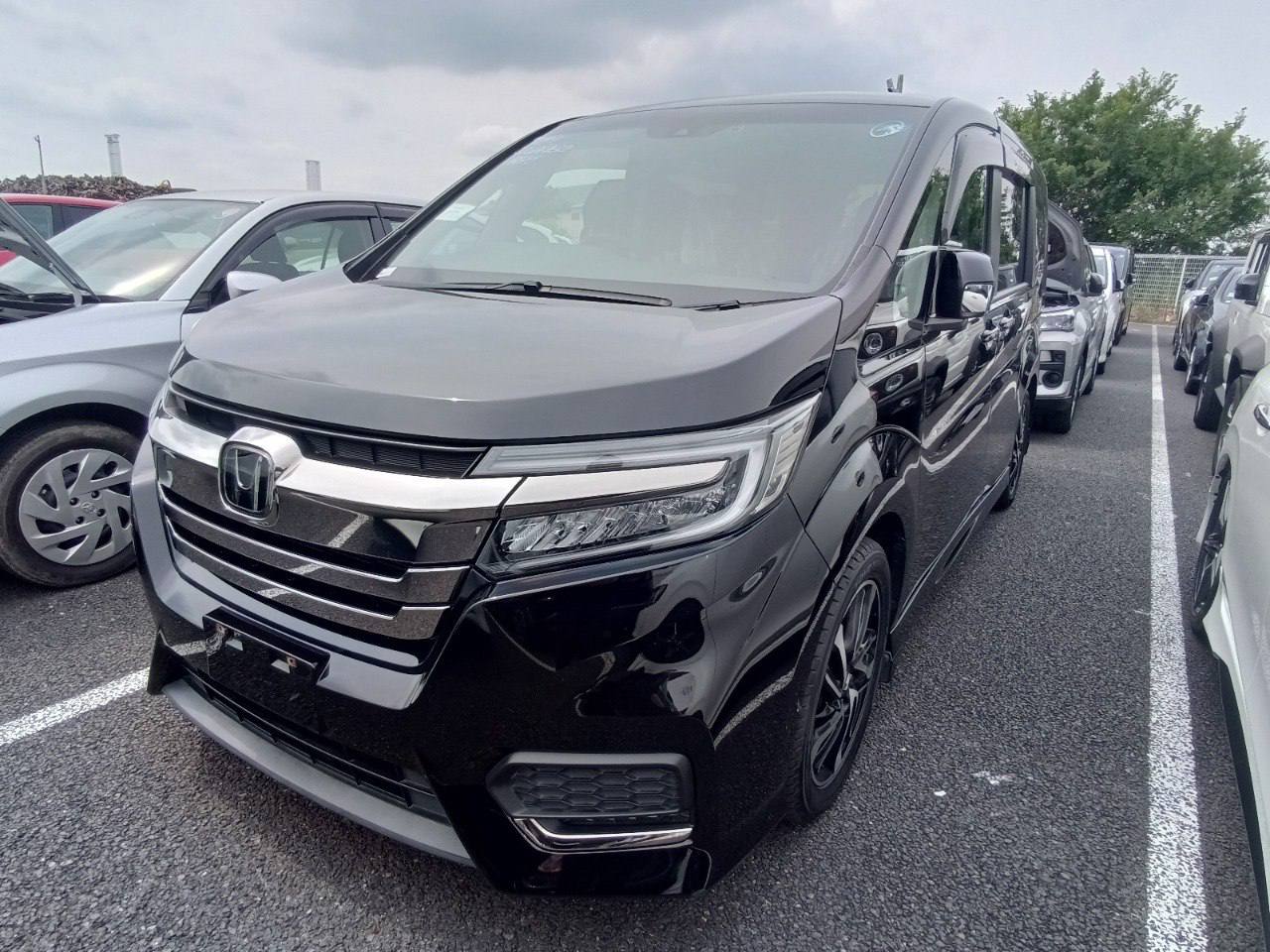 Honda Stepwgn Spada Cool Spirit из Японии, 2021, 43 тыс. км, наш лот (2/6)