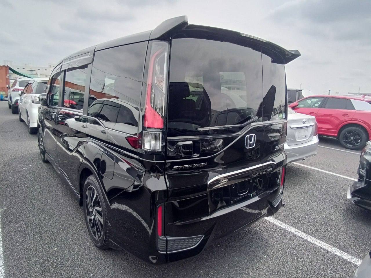 Honda Stepwgn Spada Cool Spirit из Японии, 2021, 43 тыс. км, наш лот (3/6)