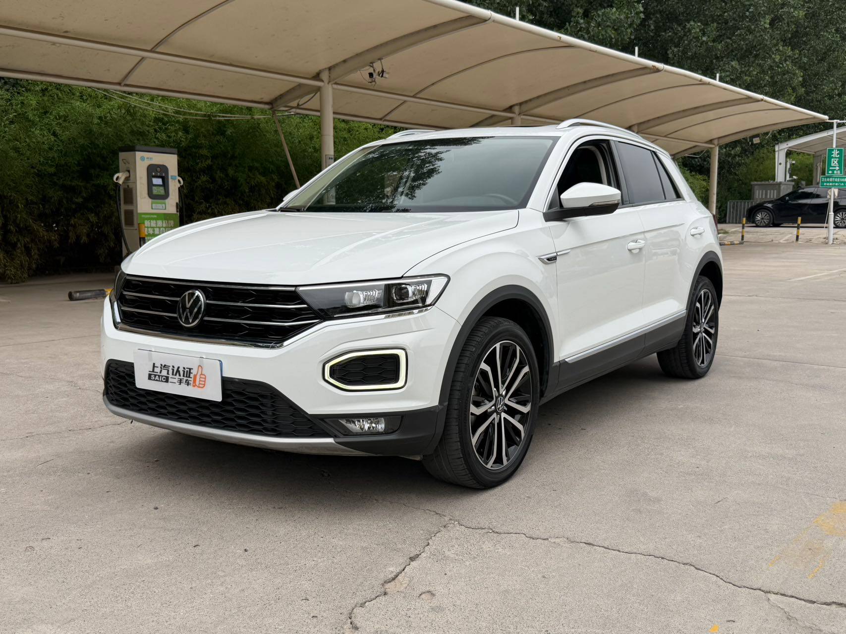 Volkswagen T-Roc 2022 Comfort Smart Plus, лот из Китая (1/6)